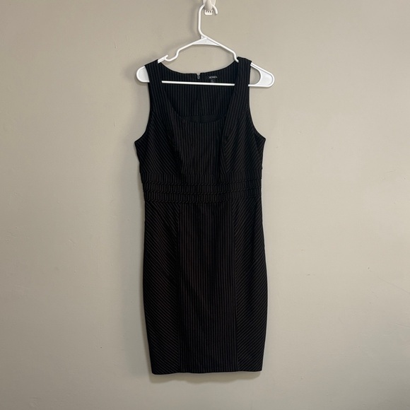 XOXO Black Pinstripe Mini Dress - Picture 7 of 9